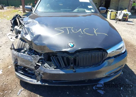 2020 BMW 530I xDrive из США, поврежденный, VIN WBAJR7C02LCD68147